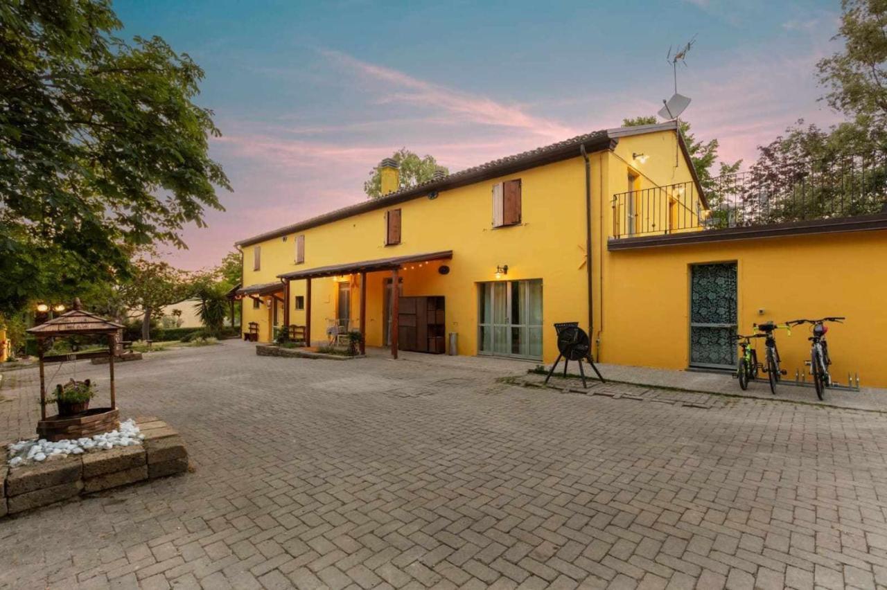 La Meriggia Agriturismo- Ampio Appartamento Con Terrazza Esclusiva Ancona Eksteriør bilde